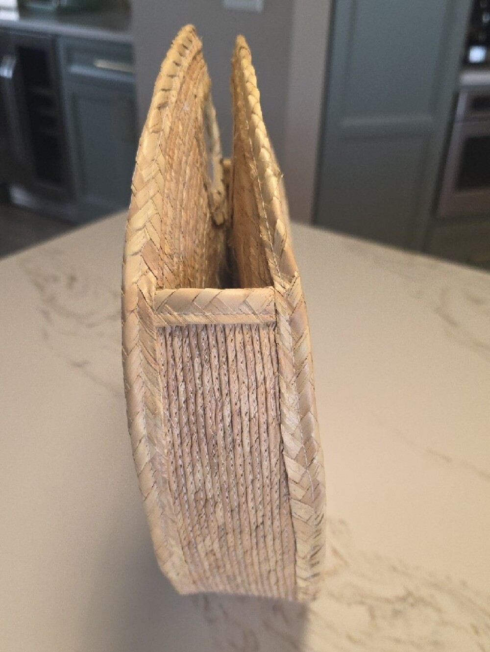 Round Woven Straw Carry Basket - Natural Beige Neutral Tote - Picture 2 of 7